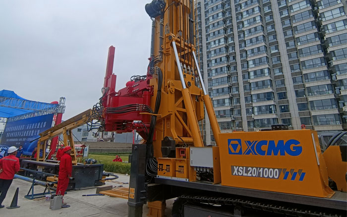 钻井应急救援比武，官方首选emc易倍钻机！