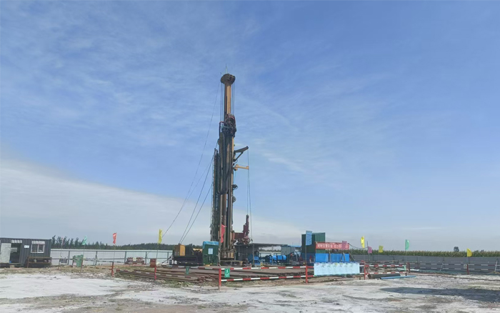 进尺超18000m！emc易倍深井钻注浆钻探施工