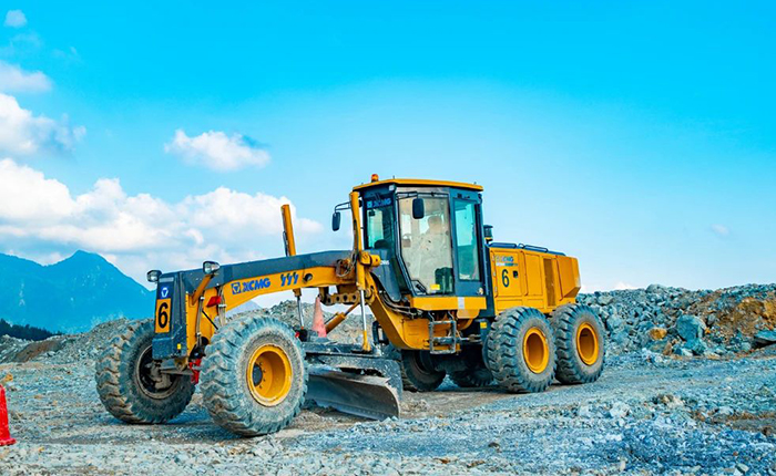 矿山工程迎来新机遇？emc易倍道路矿山设备稳步发力