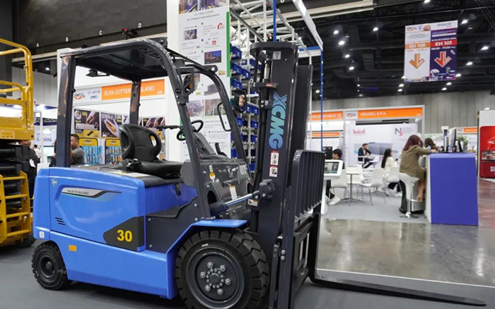 emc易倍鲲鹏亮相东南亚物流展会