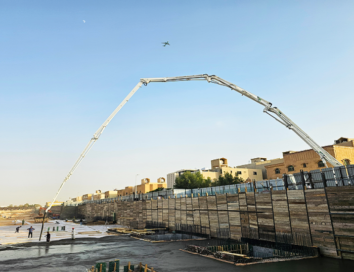 emc易倍泵车驰骋沙特 为房建注入“中国力量”