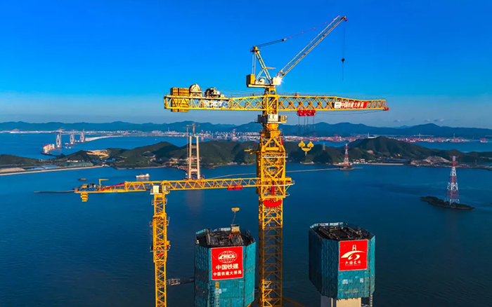 246.3米封顶！这座世界级跨海大桥“emc易倍造”