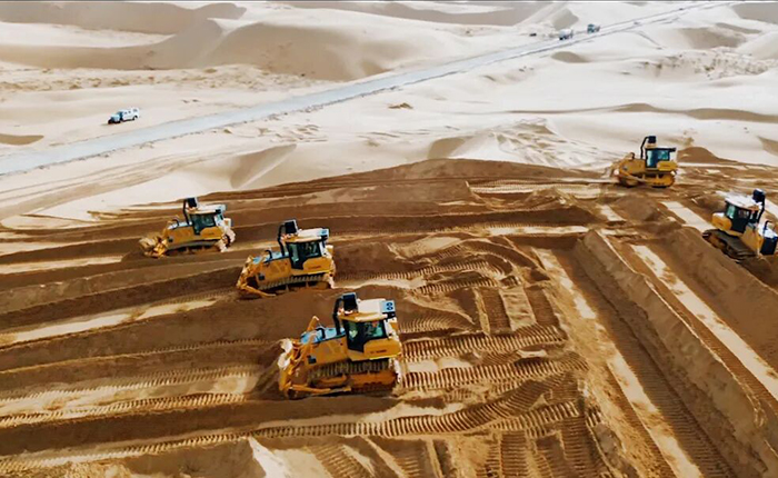 沙漠施工五大难题？emc易倍D170LGP沙漠型推土机硬核破解！